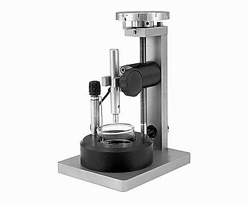 Tip Etching Tool Cryostat  | © Scienta Omicron 