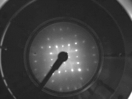 LEED pattern of Germanium (100) with 120 eV beam energy. | © Scienta Omicron 